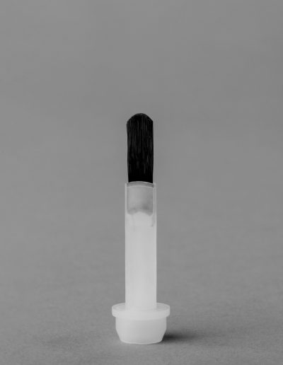 0010_13.97.37_JUMBO_BRUSHES_FIL_25X440_LAQUERED_BLACK_PLASTIC_STEM_24.5mm_BRISTLES_13mm_Full_Product_LR-400x516